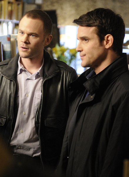 Warehouse 13 : Bild Eddie McClintock, Aaron Ashmore