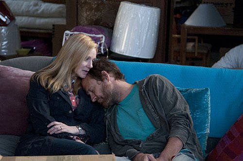 The Big C : Bild John Benjamin Hickey, Laura Linney