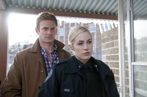 Rookie Blue : Bild Eric Johnson, Charlotte Sullivan