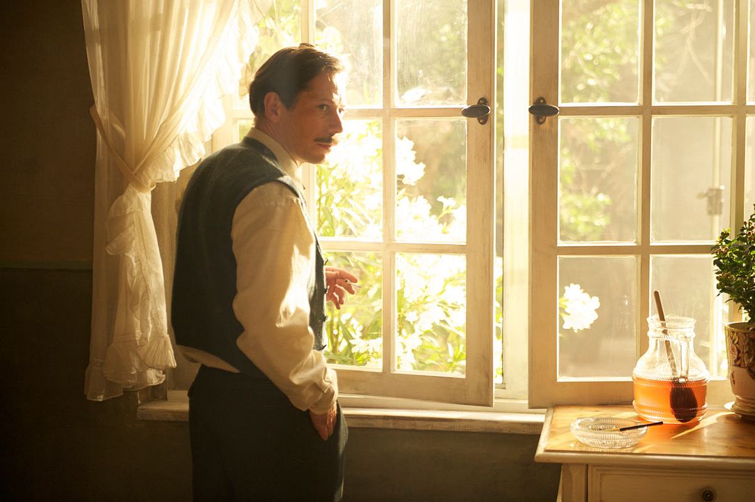 Huhn mit Pflaumen : Bild Mathieu Amalric