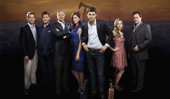 Bild Jon Voight, Bryce Johnson, Adrianne Palicki, James Wolk, Eloise Mumford, David Keith