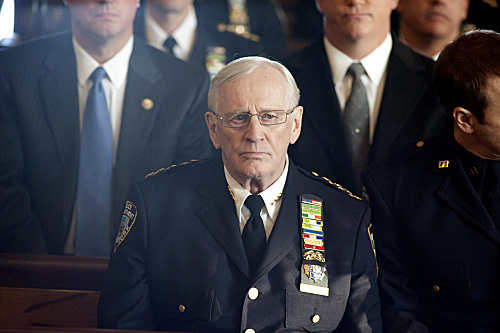 Blue Bloods : Bild Len Cariou