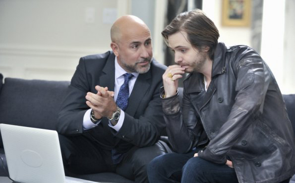 Nikita (2010) : Bild Carlo Rota, Aaron Stanford