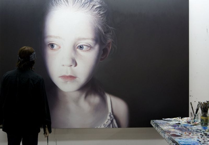 Die Stille der Unschuld - Der Künstler Gottfried Helnwein : Bild