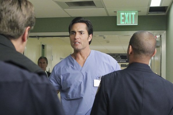 Castle : Bild Victor Webster