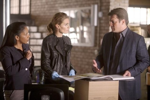 Castle : Bild Penny Johnson Jerald, Nathan Fillion, Stana Katic