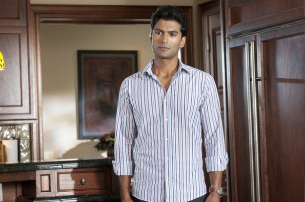 Covert Affairs : Bild Sendhil Ramamurthy