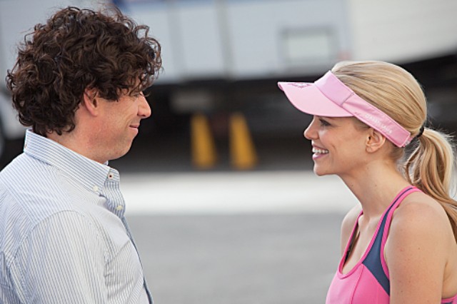 Episodes : Bild Mircea Monroe, Stephen Mangan