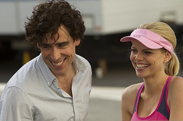 Episodes : Bild Mircea Monroe, Stephen Mangan