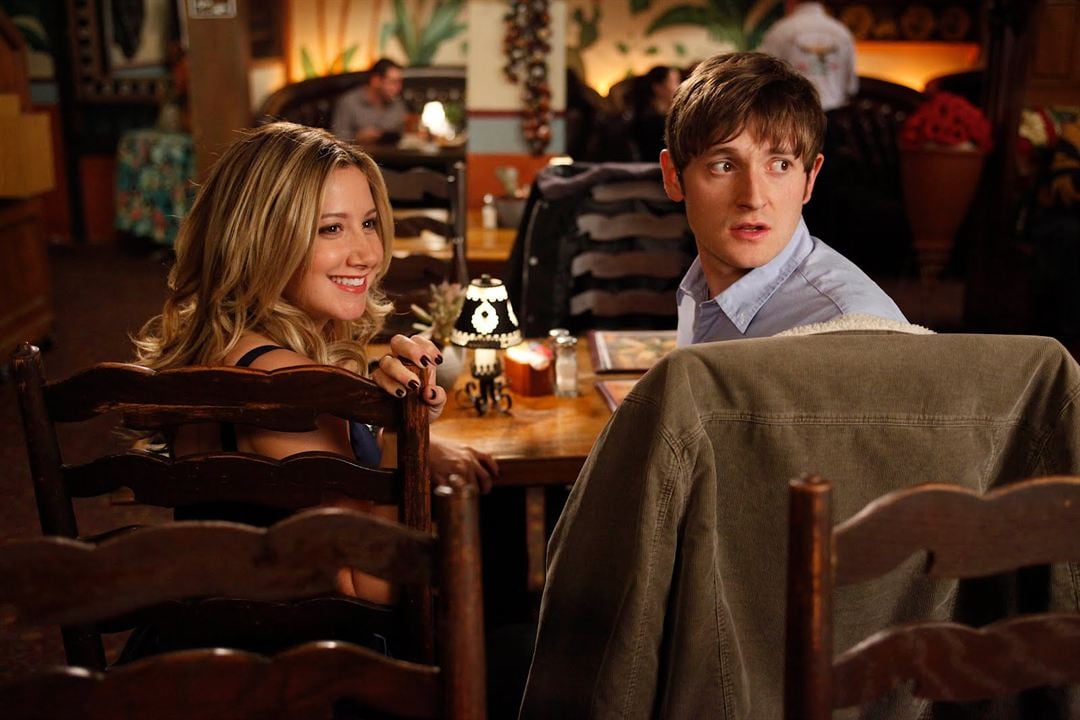 Raising Hope : Bild Lucas Neff, Ashley Tisdale