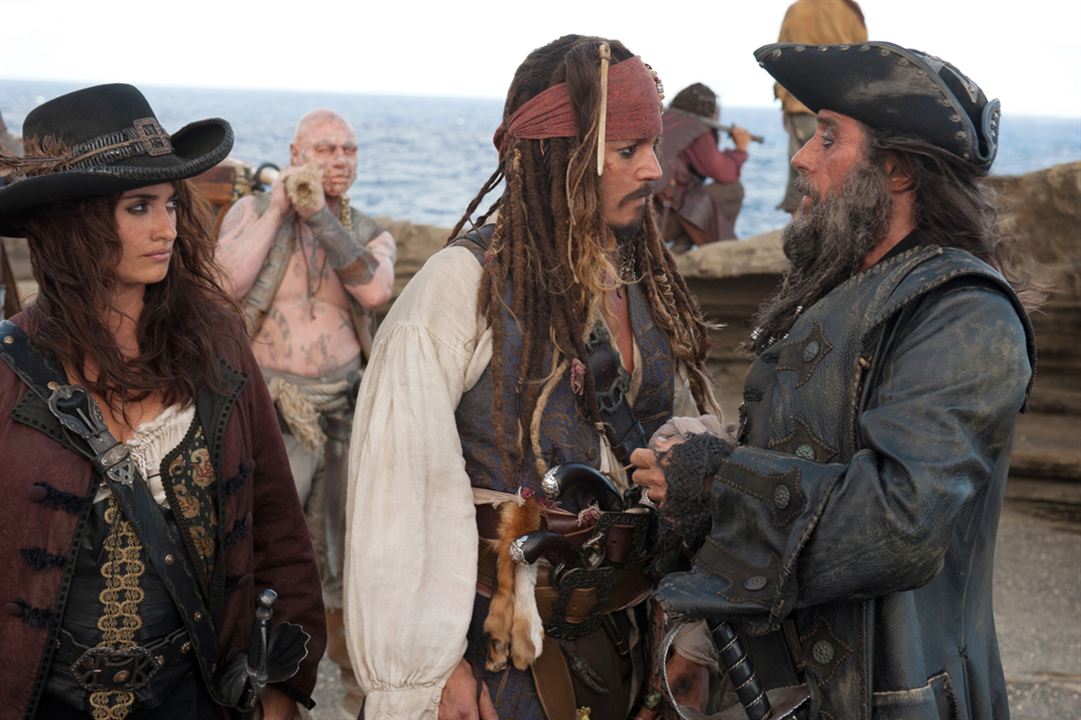 Pirates of the Caribbean: Fremde Gezeiten : Bild Johnny Depp, Penélope Cruz, Ian McShane