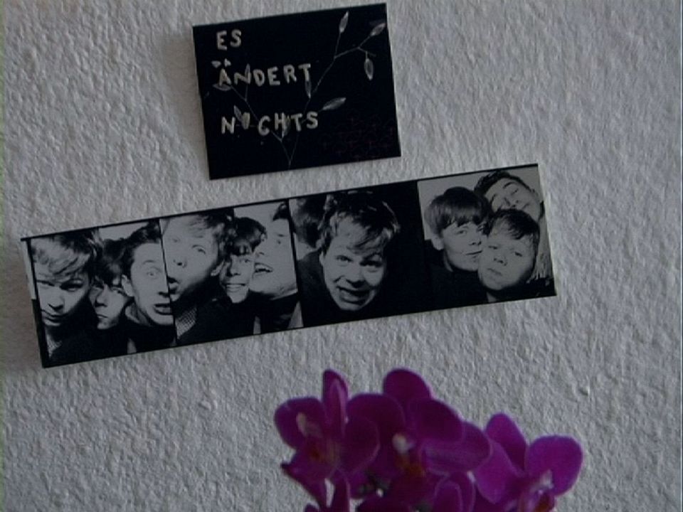 Utopia Ltd. - 1000 Robota : Bild