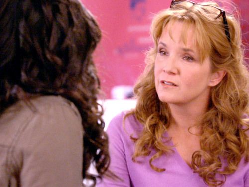 Switched At Birth : Bild Lea Thompson