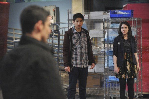 The Nine Lives of Chloe King : Bild Ki Hong Lee, Grace Phipps