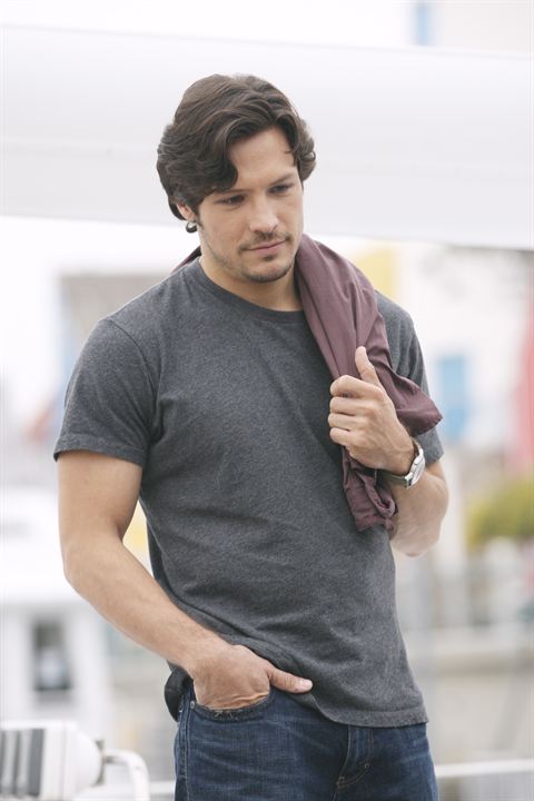 Revenge : Bild Nick Wechsler (II)