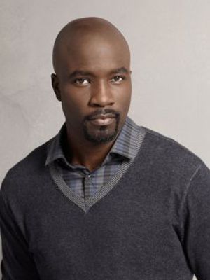 Kinoposter Mike Colter