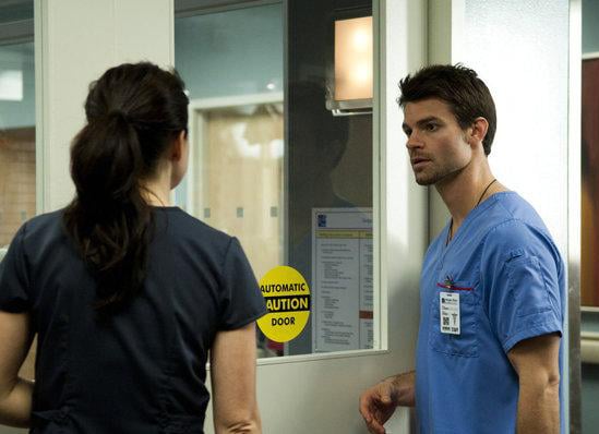 Saving Hope : Bild Daniel Gillies, Erica Durance