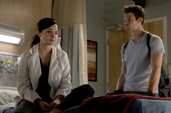 Saving Hope : Bild Erica Durance, Daniel Gillies