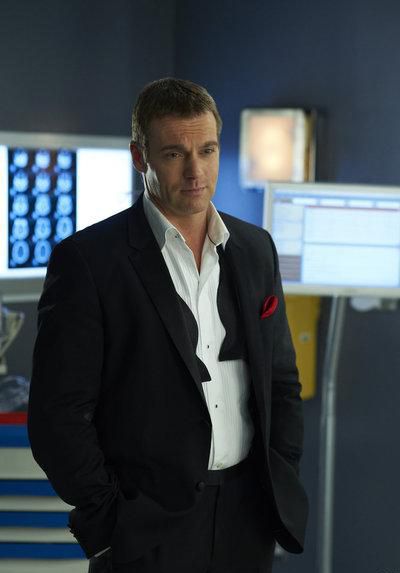 Saving Hope : Bild Michael Shanks (I)