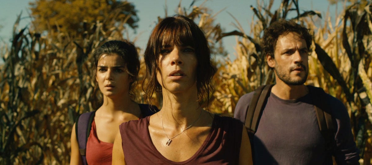 Ende : Bild Daniel Grao, Maribel Verdú, Clara Lago