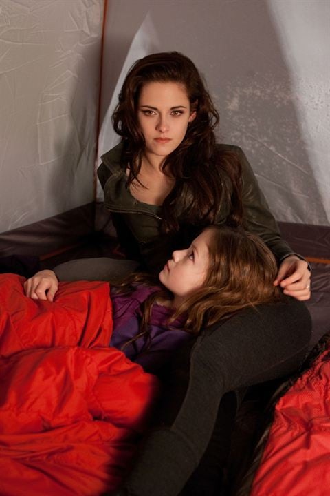 Twilight 4.2: Breaking Dawn - Bis(s) zum Ende der Nacht (Teil 2) : Bild Stephenie Meyer, Mackenzie Foy, Kristen Stewart