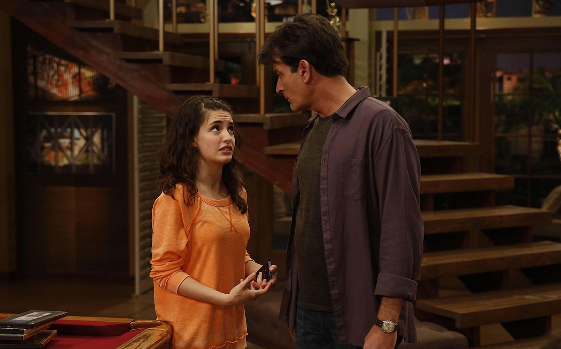 Anger Management : Bild Daniela Bobadilla, Charlie Sheen