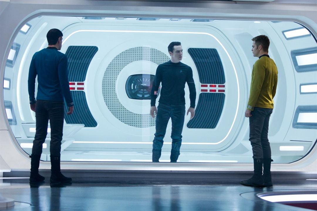 Star Trek Into Darkness : Bild Zachary Quinto, Chris Pine, Benedict Cumberbatch
