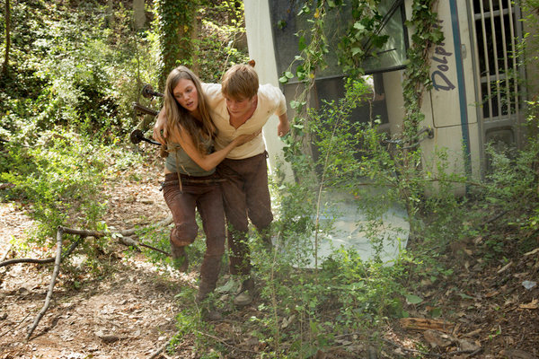 Revolution (2012) : Bild Graham Rogers, Tracy Spiridakos