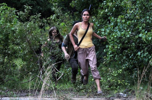 Revolution (2012) : Bild Tracy Spiridakos, Daniella Alonso