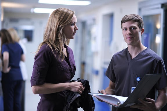 The Mob Doctor : Bild Jordana Spiro, Zach Gilford