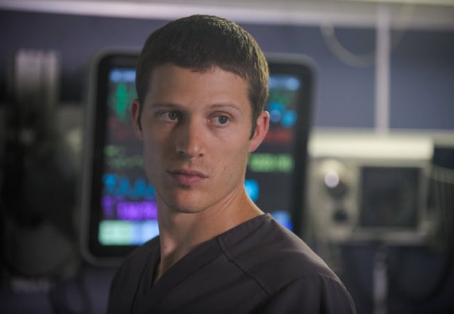 The Mob Doctor : Bild Zach Gilford