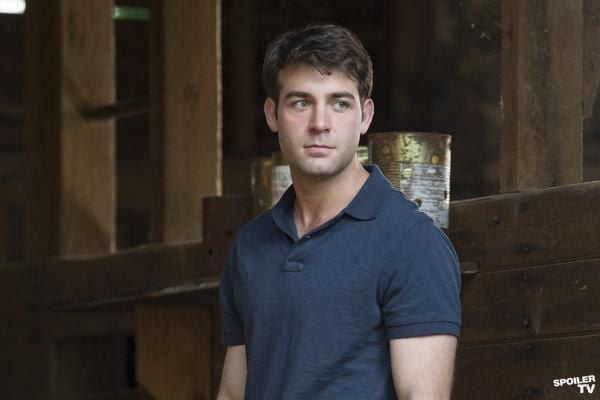 Political Animals : Bild James Wolk