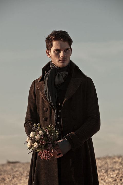 Große Erwartungen : Bild Jeremy Irvine