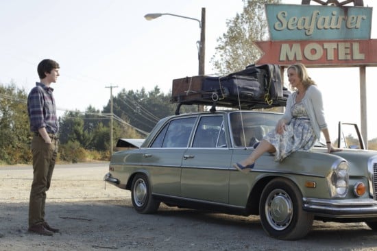 Bates Motel : Bild Vera Farmiga, Freddie Highmore