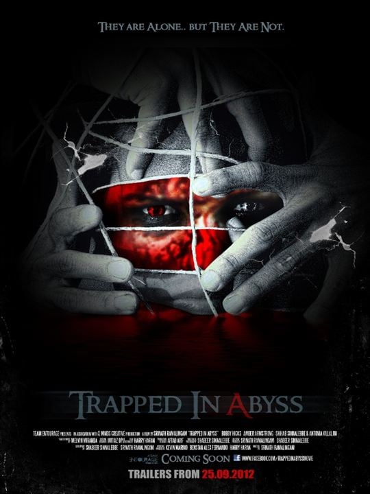 Trapped in Abyss : Kinoposter