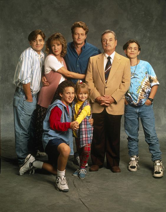 Bild Rider Strong, Lily Nicksay, Betsy Randle, Ben Savage, William Russ, William Daniels, Will Friedle