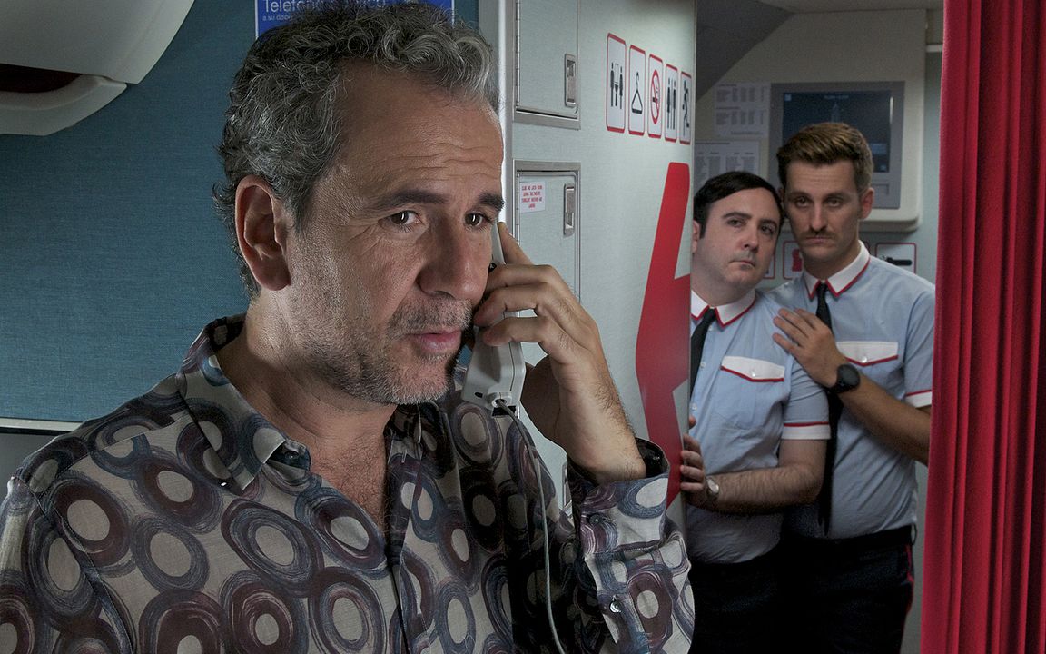 Fliegende Liebende : Bild Willy Toledo