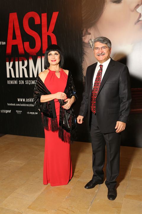 Aşk Kırmızı : Bild