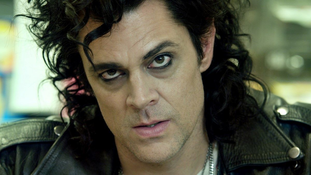 Small Apartments : Bild Johnny Knoxville