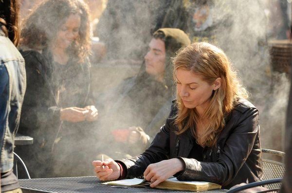 Revolution (2012) : Bild Elizabeth Mitchell