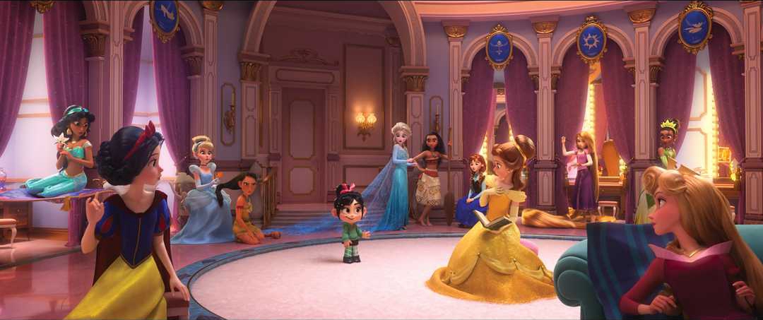 Die Disney-Prinzessinnen treffen auf Vanellope (Sarah Silverman)