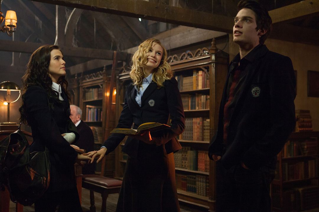 Vampire Academy : Bild Zoey Deutch, Lucy Fry