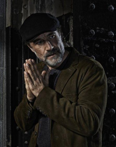 Bild Elias Koteas