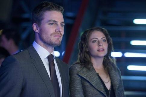 Arrow : Kinoposter Stephen Amell, Willa Holland