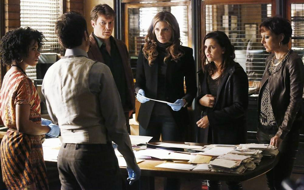 Bild Lola Glaudini, Seamus Dever, Stana Katic, Alexandra Chando, Kelly McCreary, Nathan Fillion