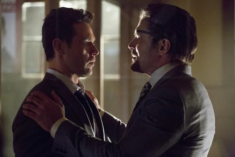 Arrow : Bild Kevin Alejandro, Manu Bennett