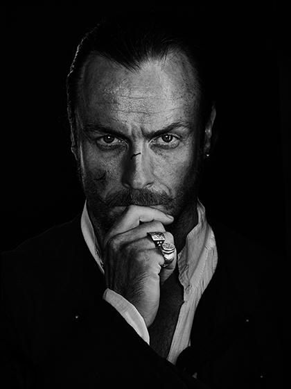 Bild Toby Stephens