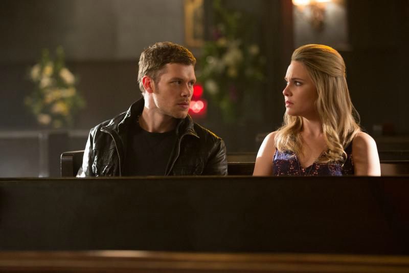 Bild Joseph Morgan, Leah Pipes