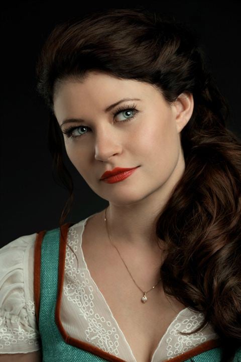 Bild Emilie de Ravin