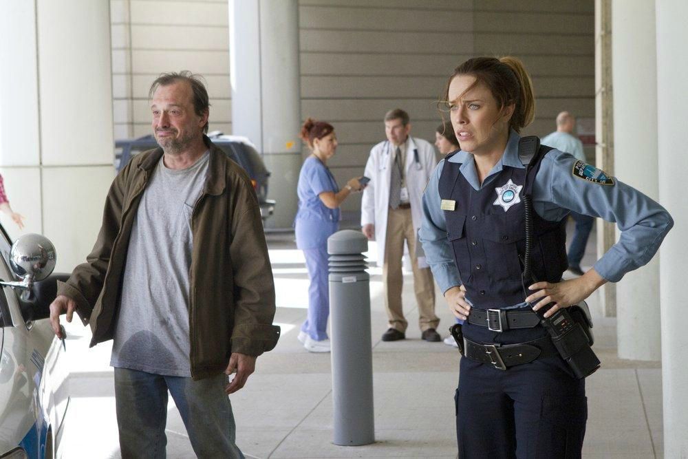 Sirens (US) : Bild Jessica McNamee